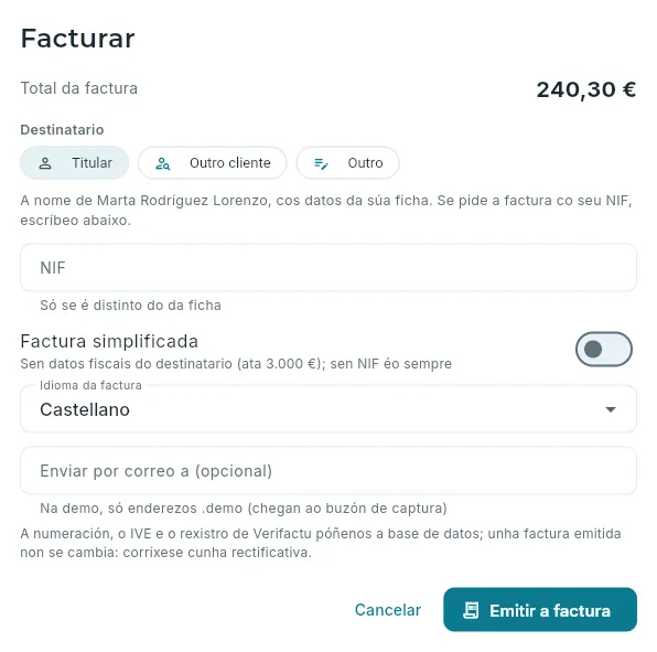 Facturar o pendente dunha reserva.